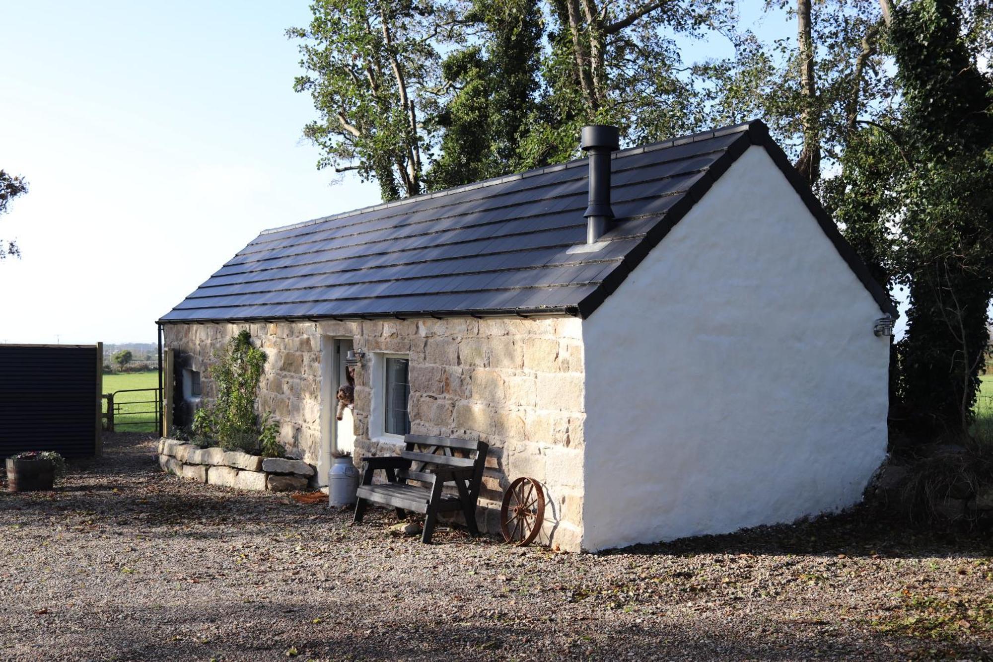 Villa Cosy Couples Retreat At The Coop With Hot Tub Kilkeel Exterior foto